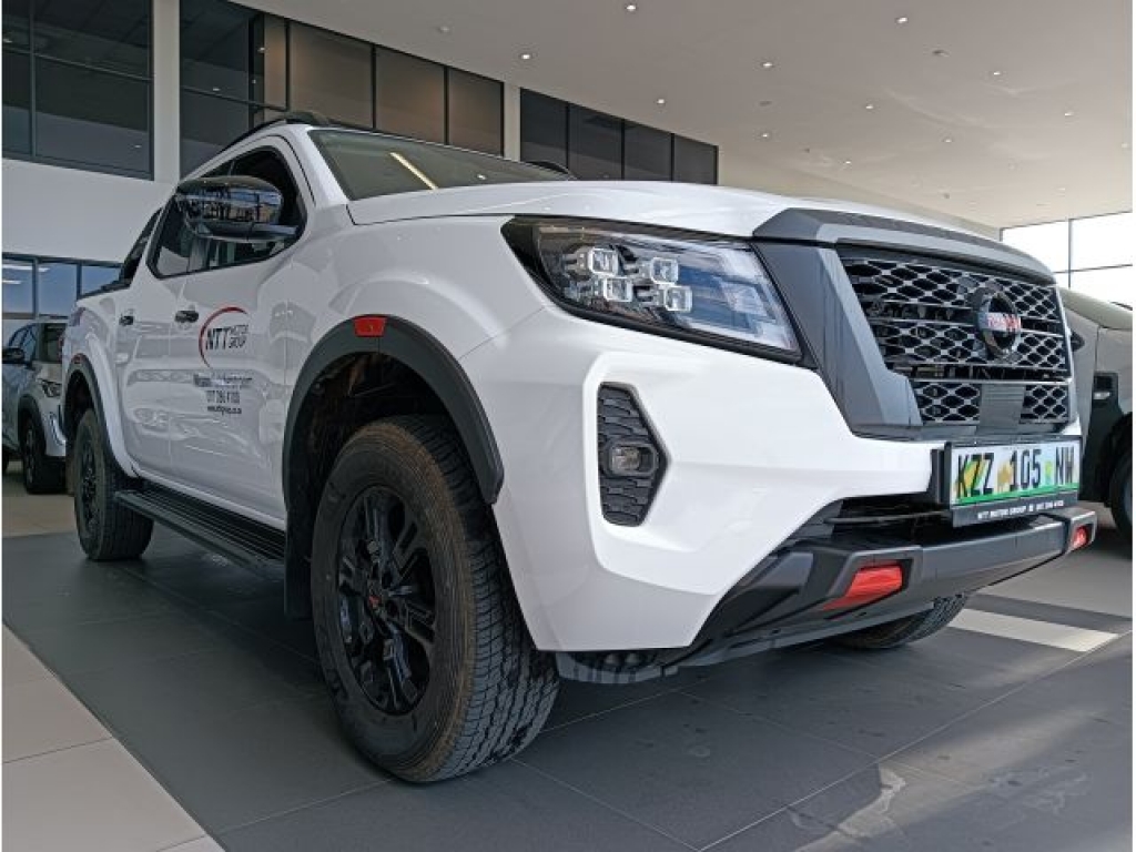 NISSAN NAVARA 2.5DDTI PRO-2X  for Sale in South Africa