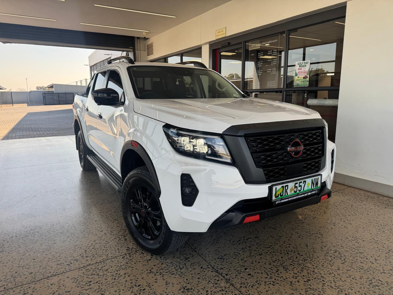 NISSAN NAVARA 2.5DDTI PRO-4X 4X4  for Sale in South Africa