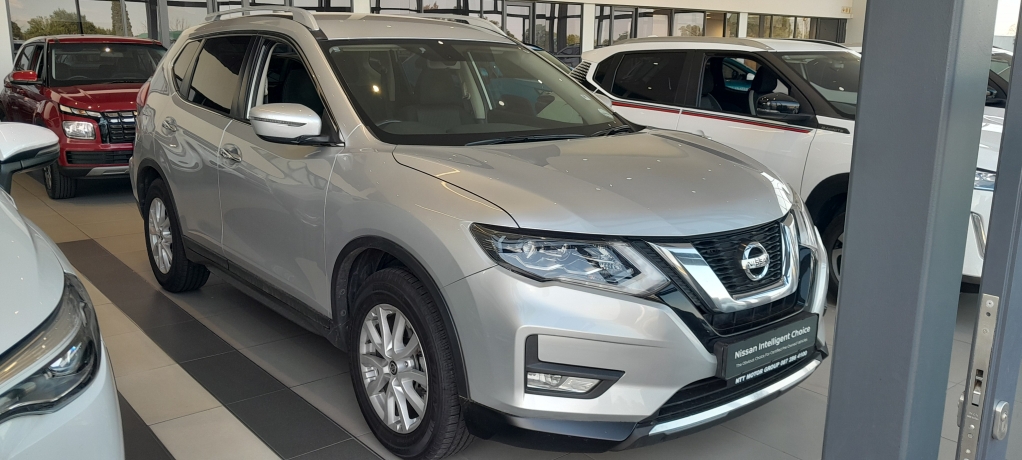 NISSAN X TRAIL 2.5 ACENTA 4X4 CVT for Sale in South Africa