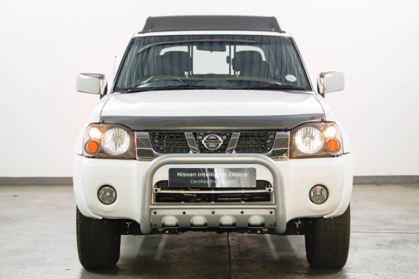 NISSAN HARDBODY NP300 2.4i HiRider for Sale in South Africa
