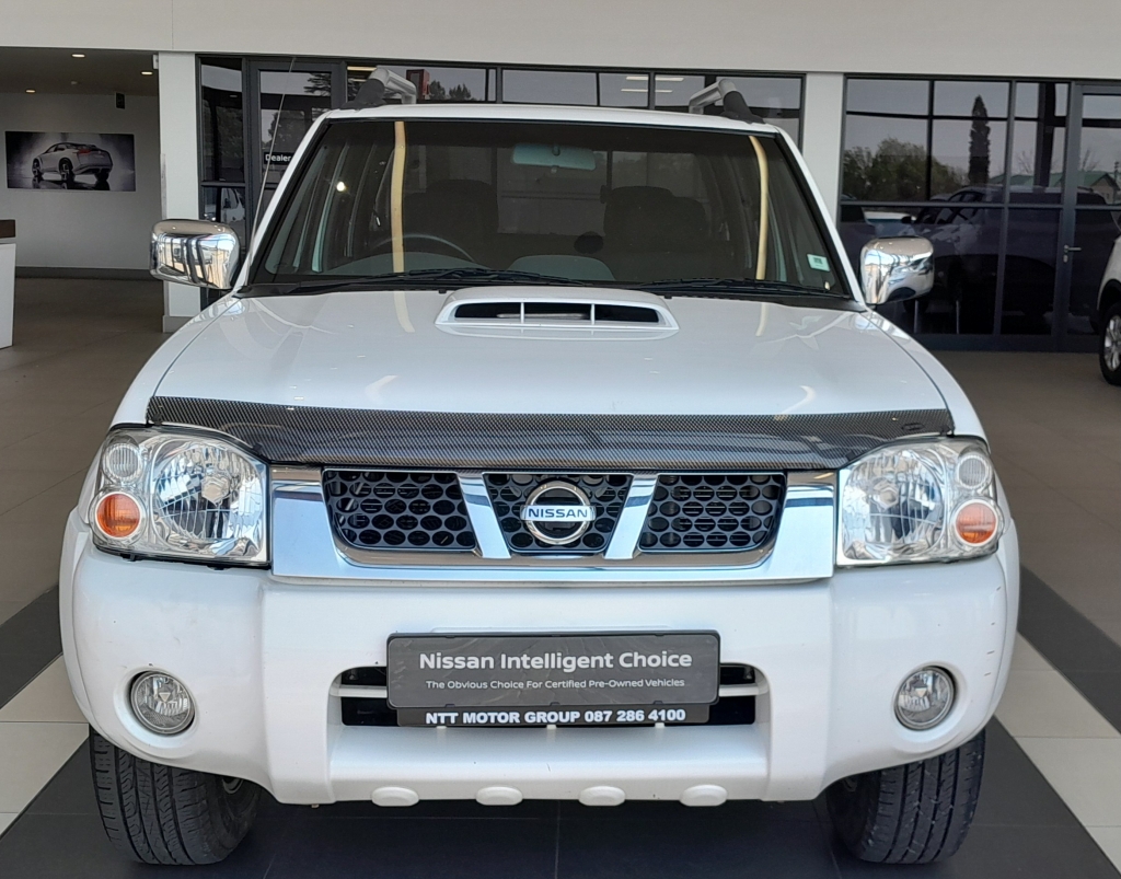 NISSAN HARDBODY NP300 2.5 TDi HI-RIDER  for Sale in South Africa