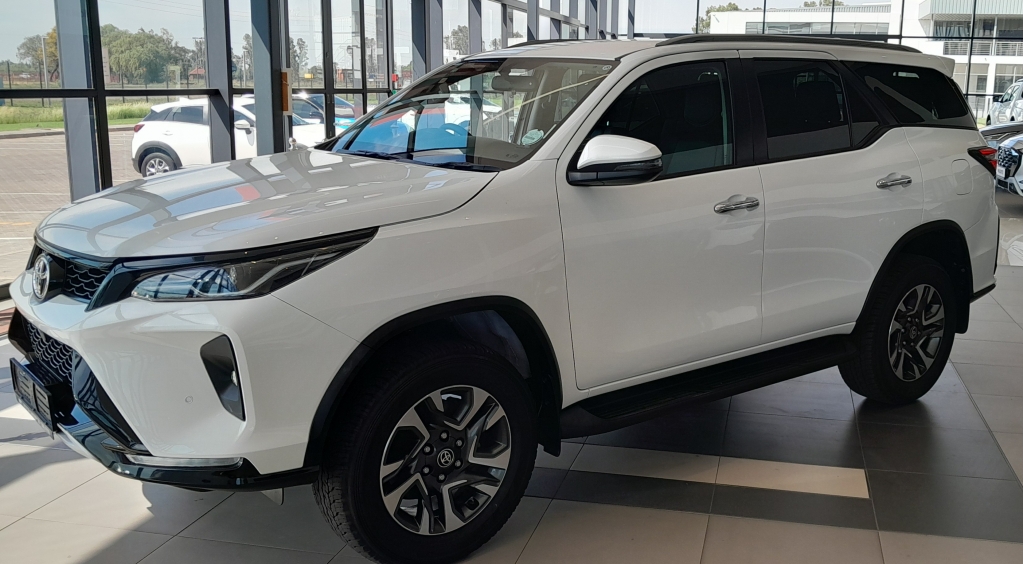 TOYOTA FORTUNER 2.4GD-6  for Sale in South Africa