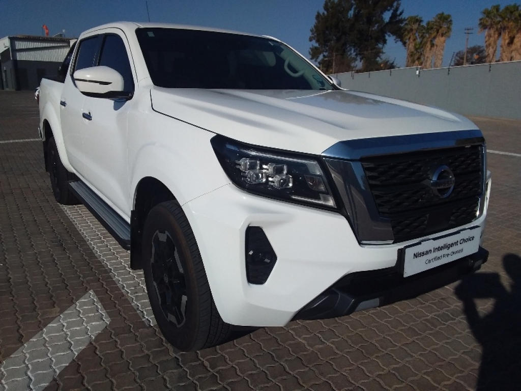 NISSAN NAVARA 2.5DDTI LE A/T D/C P/U for Sale in South Africa