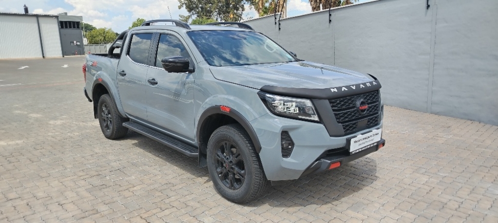 NISSAN NAVARA 2.5DDTI PRO-2X  for Sale in South Africa