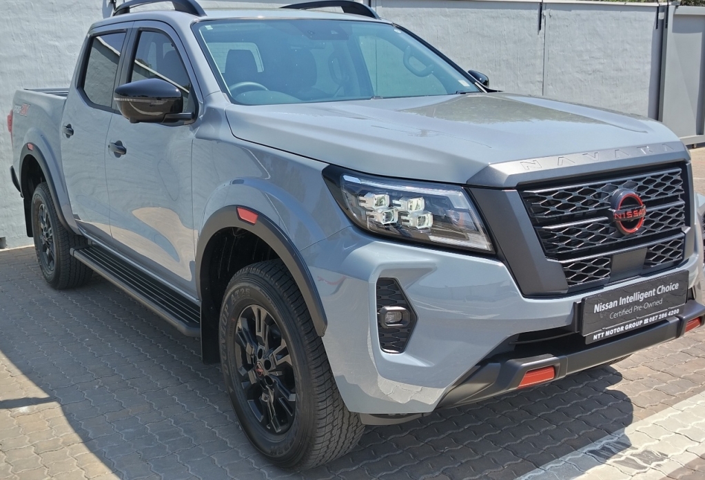 NISSAN NAVARA 2.5DDTI PRO-2X  for Sale in South Africa