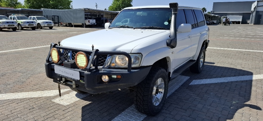 NISSAN PATROL 4.8 GRX  for Sale in South Africa