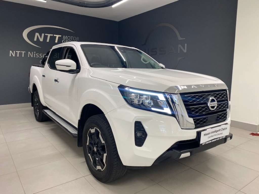 NISSAN NAVARA 2.5DDTI LE A/T D/C P/U for Sale in South Africa