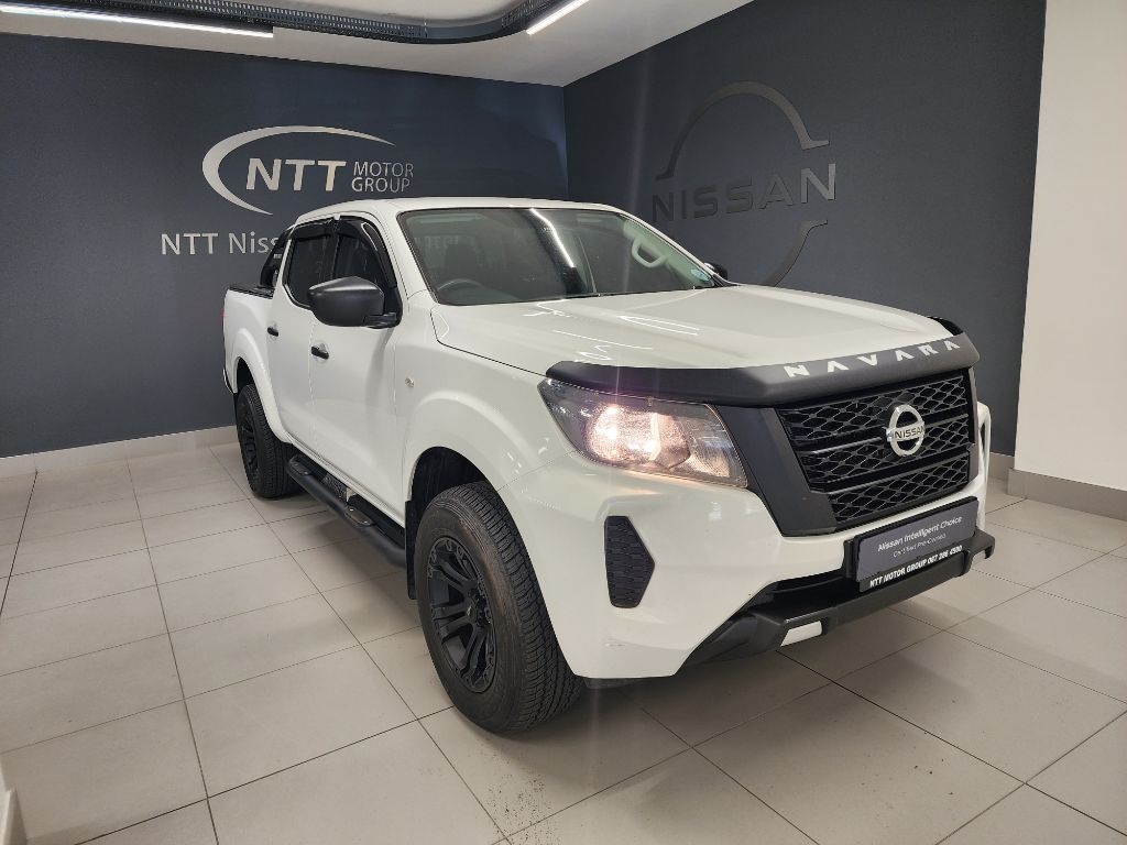 NISSAN NAVARA 2.5DDTI SE  for Sale in South Africa