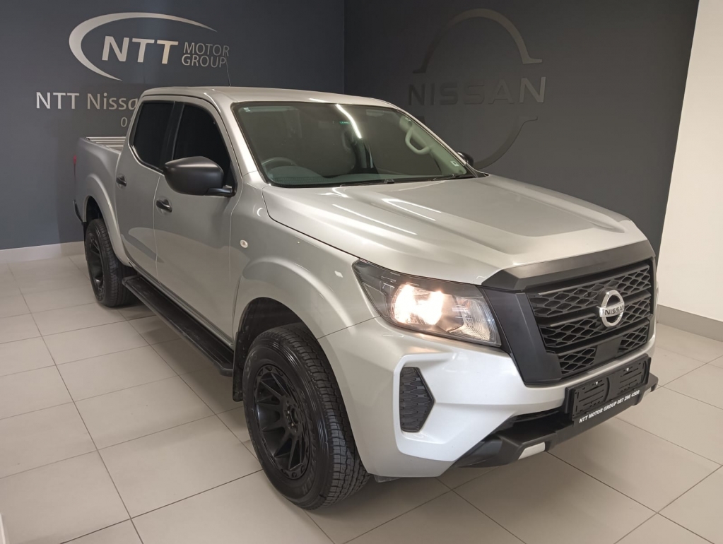 NISSAN NAVARA 2.5DDTI SE PLUS  for Sale in South Africa