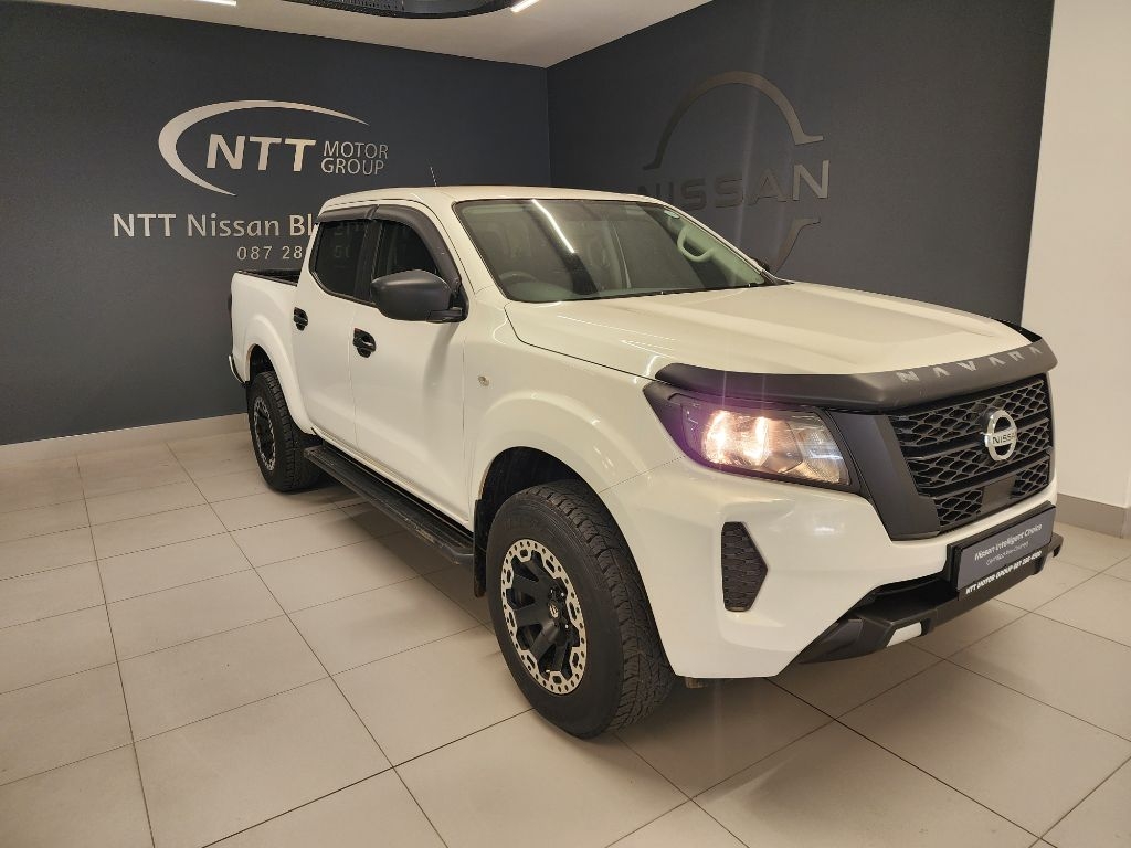 NISSAN NAVARA 2.5DDTI SE PLUS  for Sale in South Africa