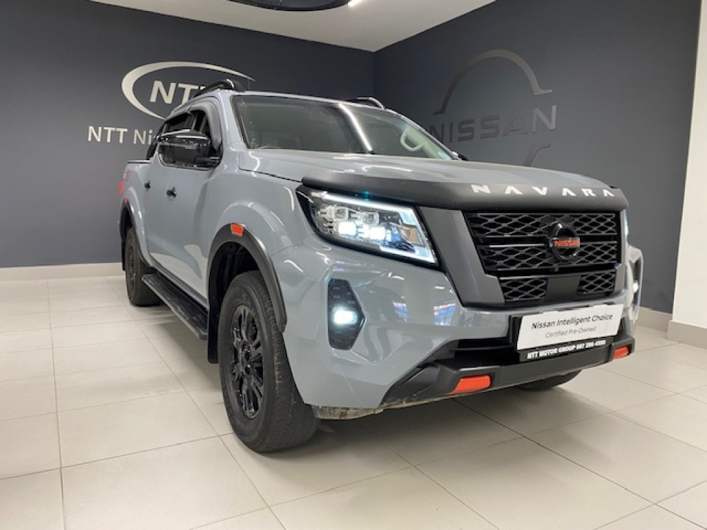 NISSAN NAVARA 2.5DDTI PRO-2X  for Sale in South Africa