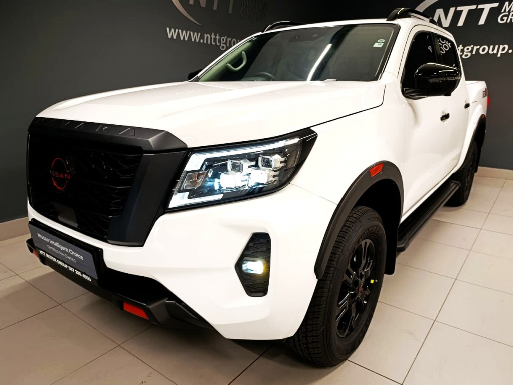NISSAN NAVARA 2.5DDTI PRO-2X  for Sale in South Africa