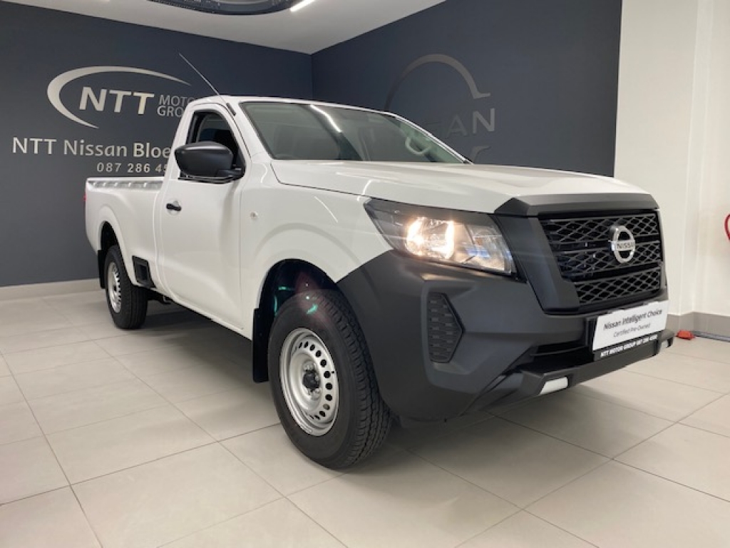 NISSAN NAVARA 2.5DDTI SE  for Sale in South Africa