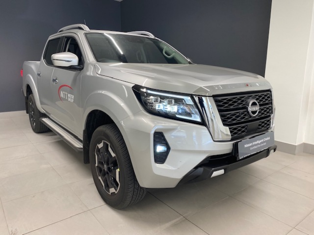 NISSAN NAVARA 2.5DDTI LE A/T D/C P/U for Sale in South Africa