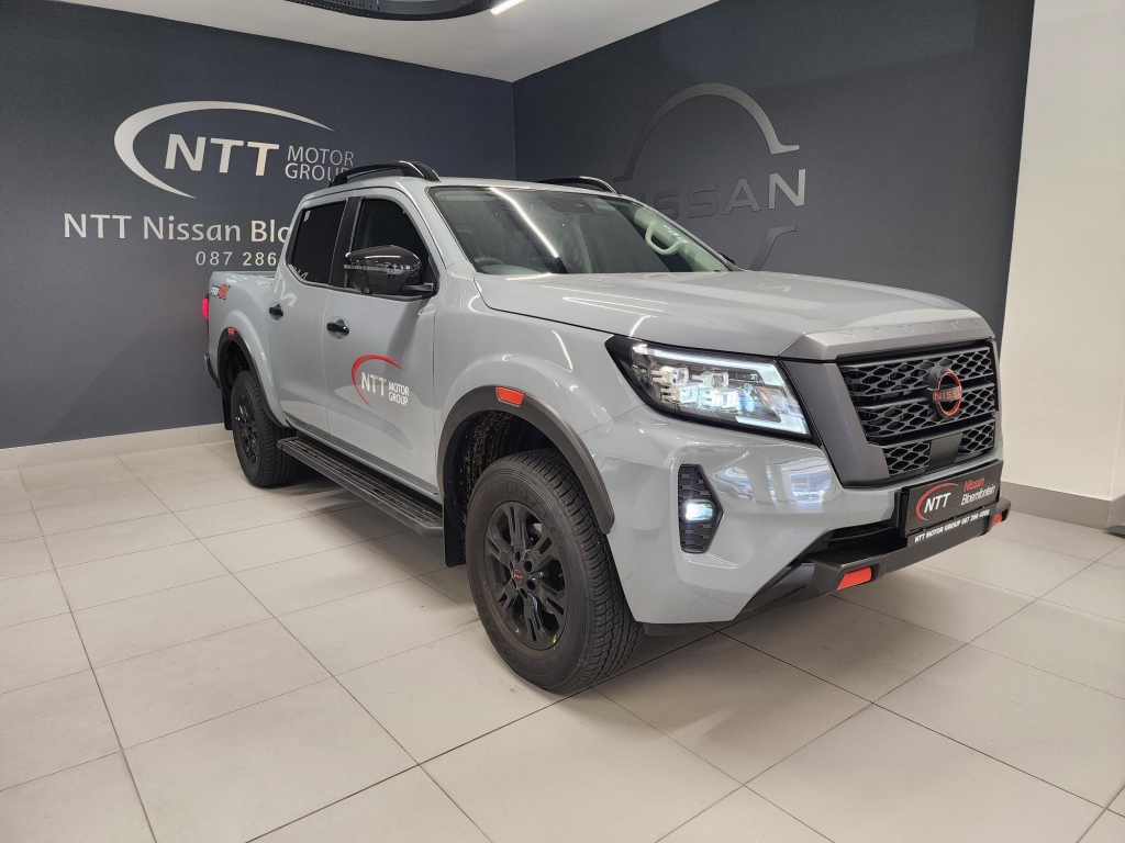 NISSAN NAVARA 2.5DDTI PRO-4X 4X4  for Sale in South Africa