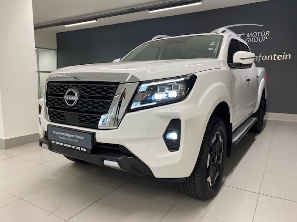 NISSAN NAVARA 2.5D LE 4X2 AT  for Sale in South Africa