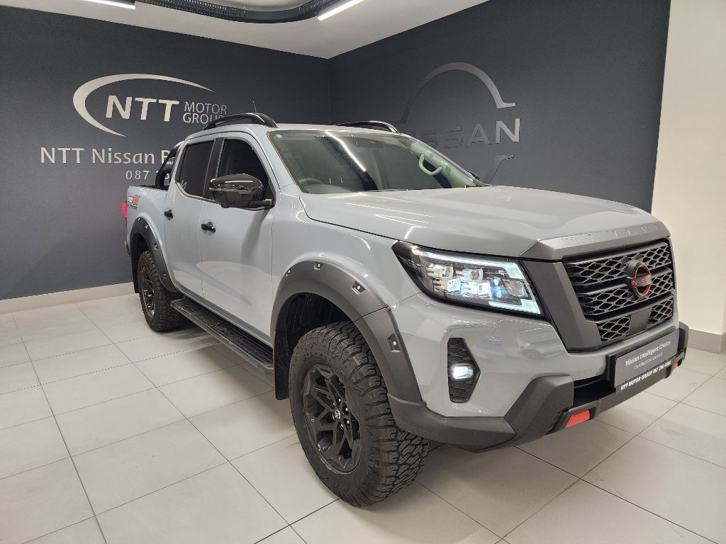 NISSAN NAVARA 2.5DDTI PRO-4X WARRIOR 4X4  for Sale in South Africa