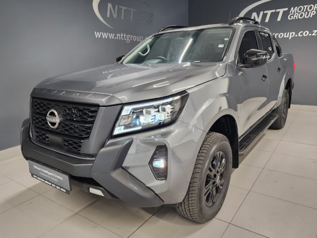 NISSAN NAVARA 2.5DDTI STEALTH 4X4  for Sale in South Africa