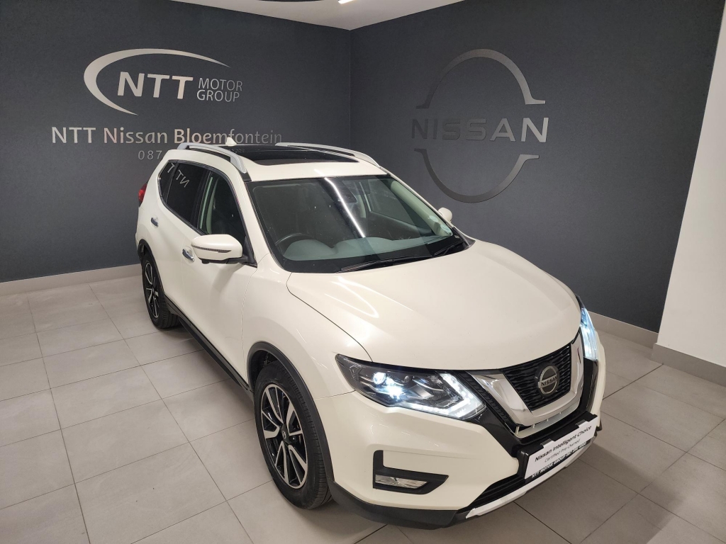 NISSAN X TRAIL 2.5 TEKNA 4X4 CVT 7S for Sale in South Africa