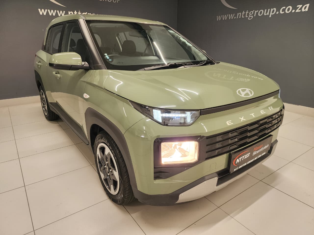 Used car gallery