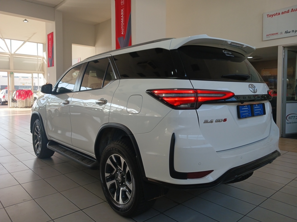 Used car gallery