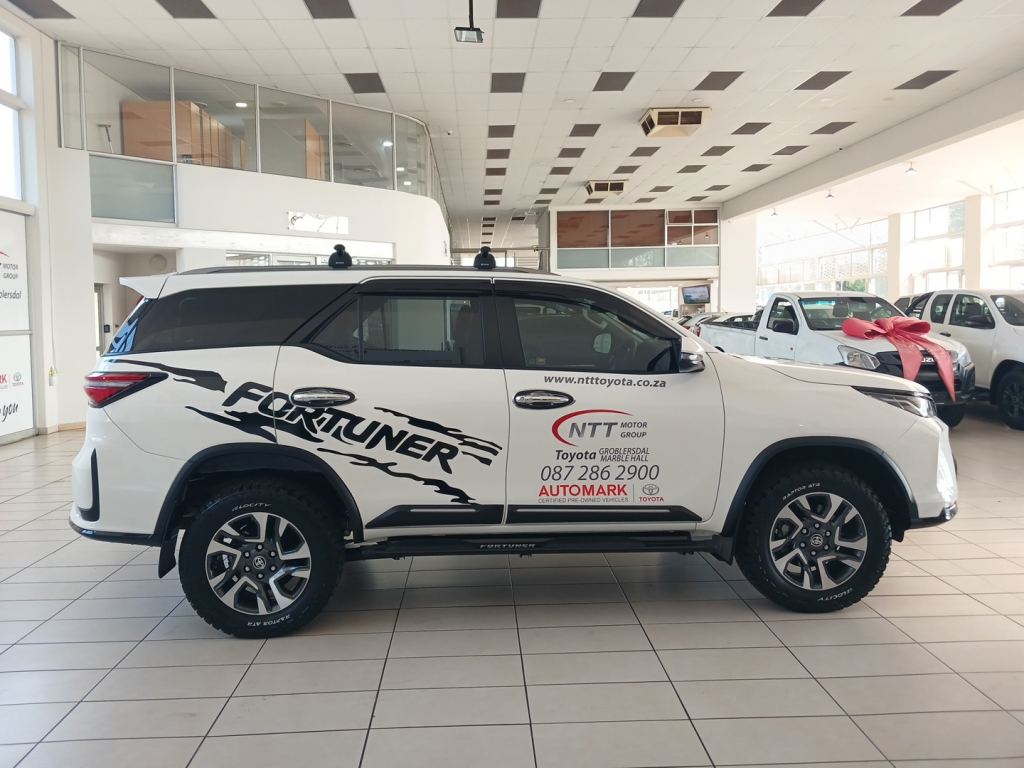 Used car gallery