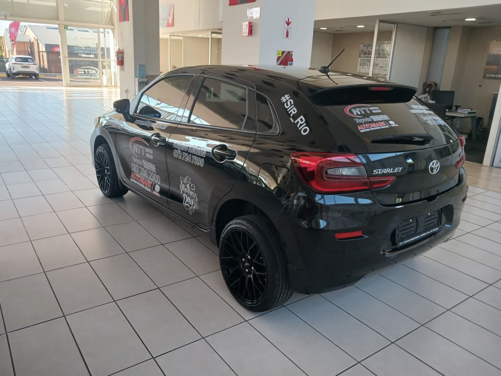 Used car gallery