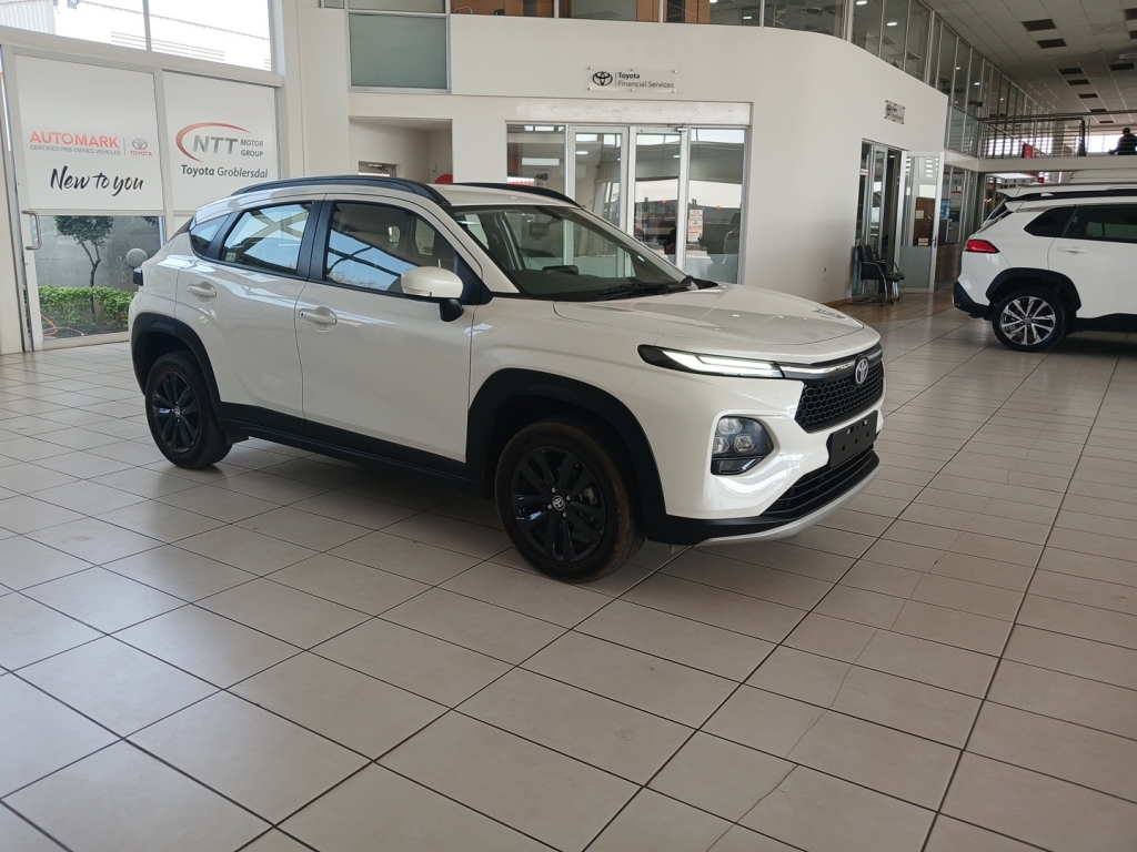 Toyota Starlet Cross 1.5Xs Auto
