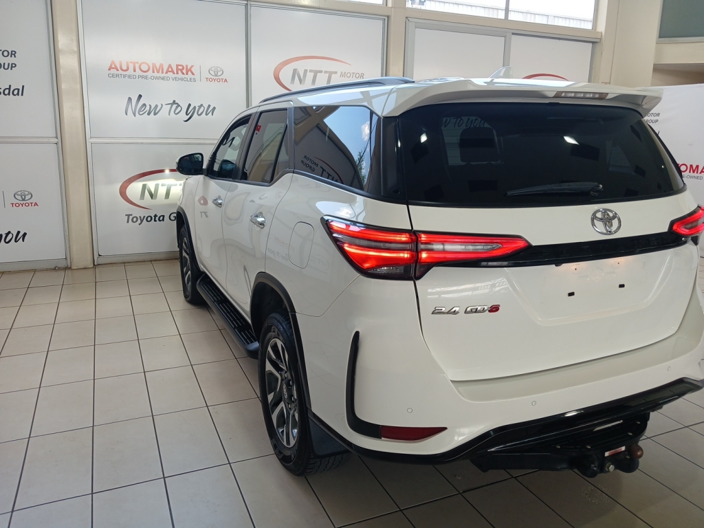 Used car gallery