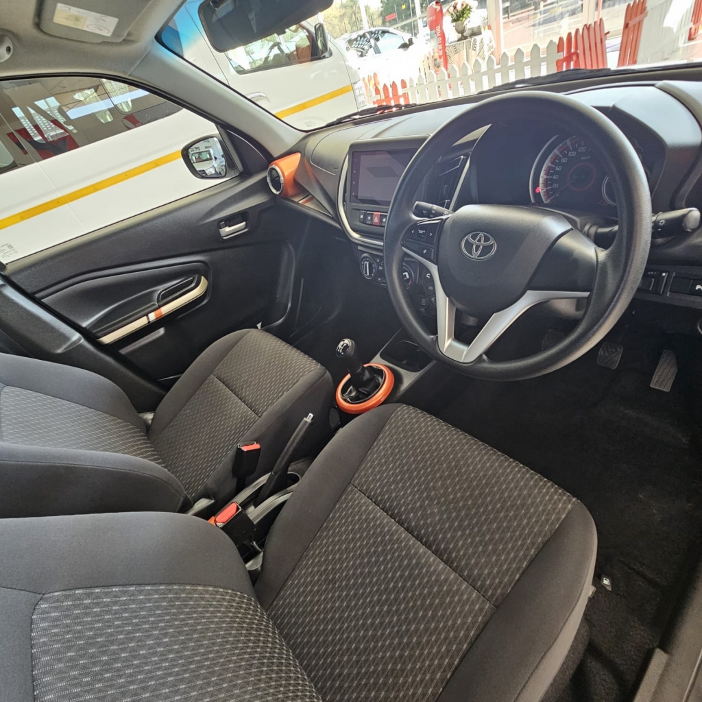 Used car gallery