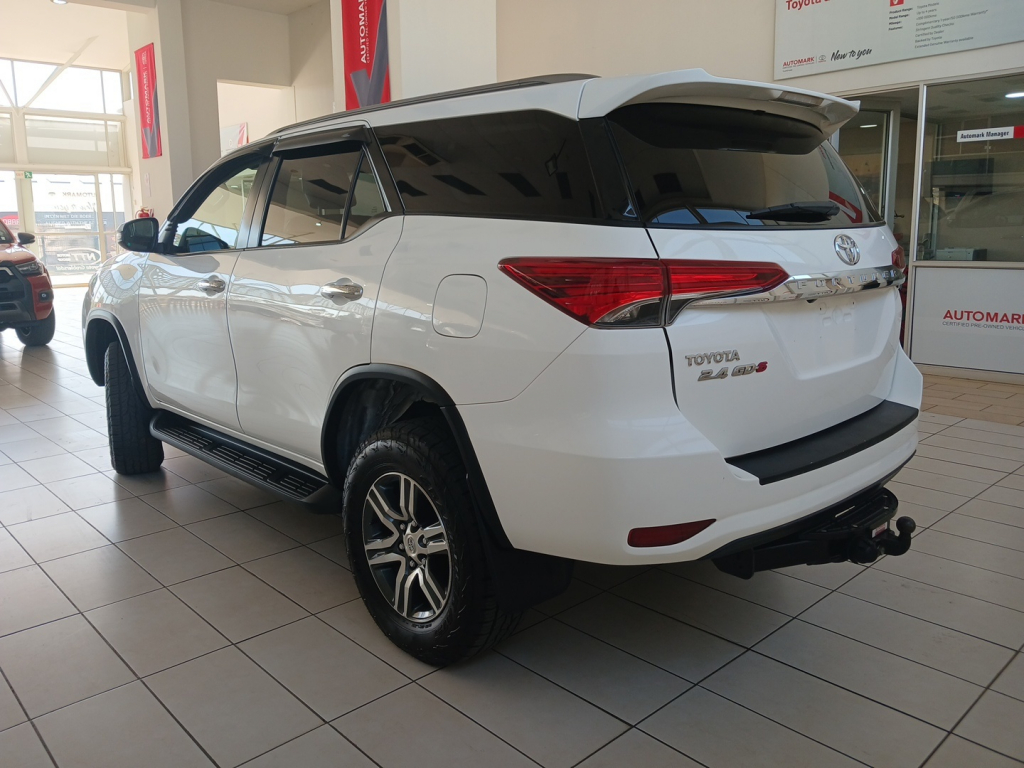 Used car gallery