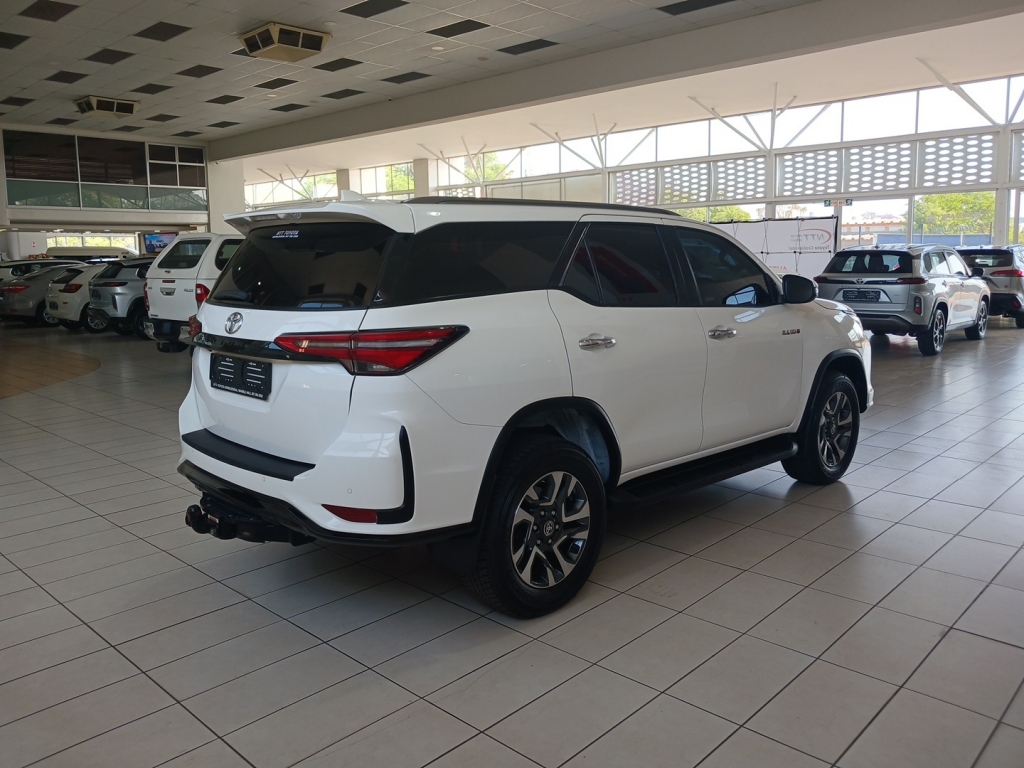 Used car gallery