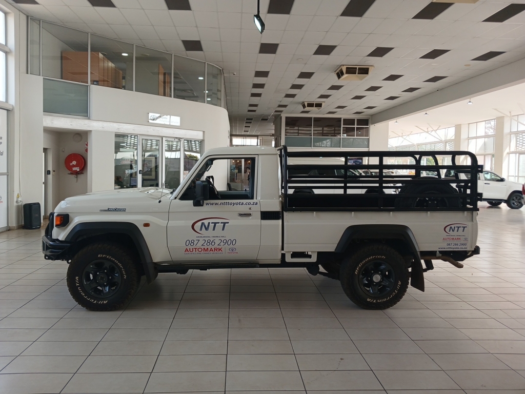 Used car gallery