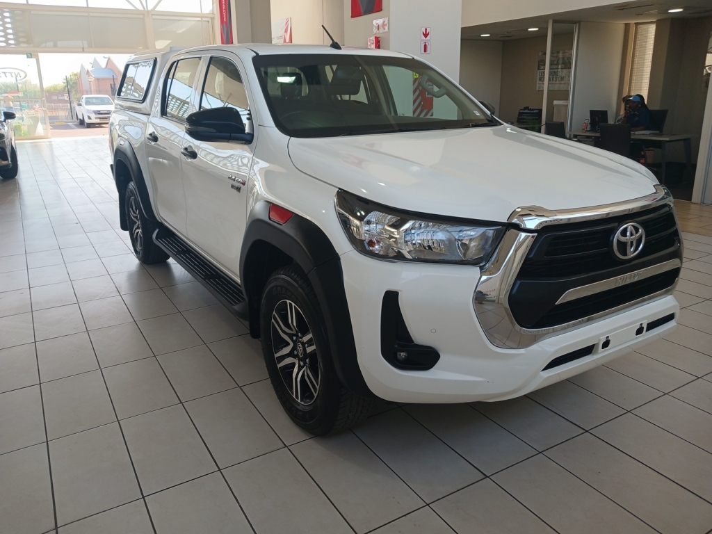 TOYOTA HILUX 2.4 GD-6 RAIDER X 4X4  for Sale in South Africa