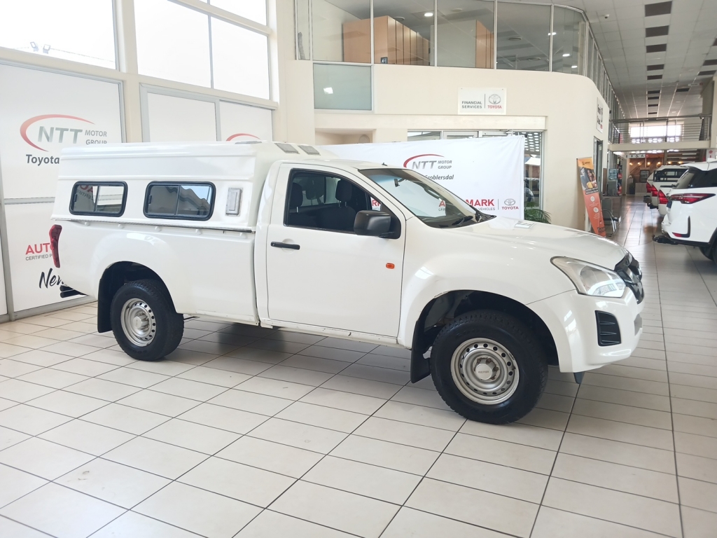 ISUZU D-MAX 250 HO X-RIDER BLACK  for Sale in South Africa