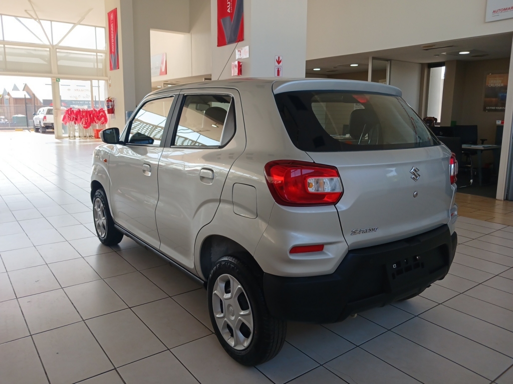 Used car gallery