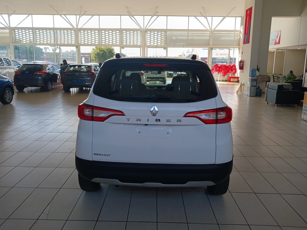 Used car gallery