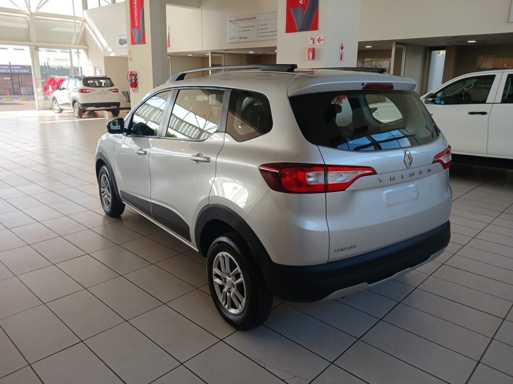 Used car gallery