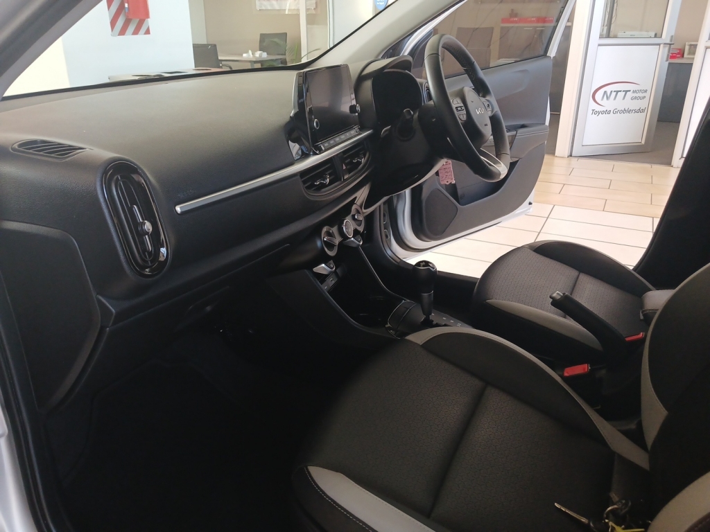 Used car gallery