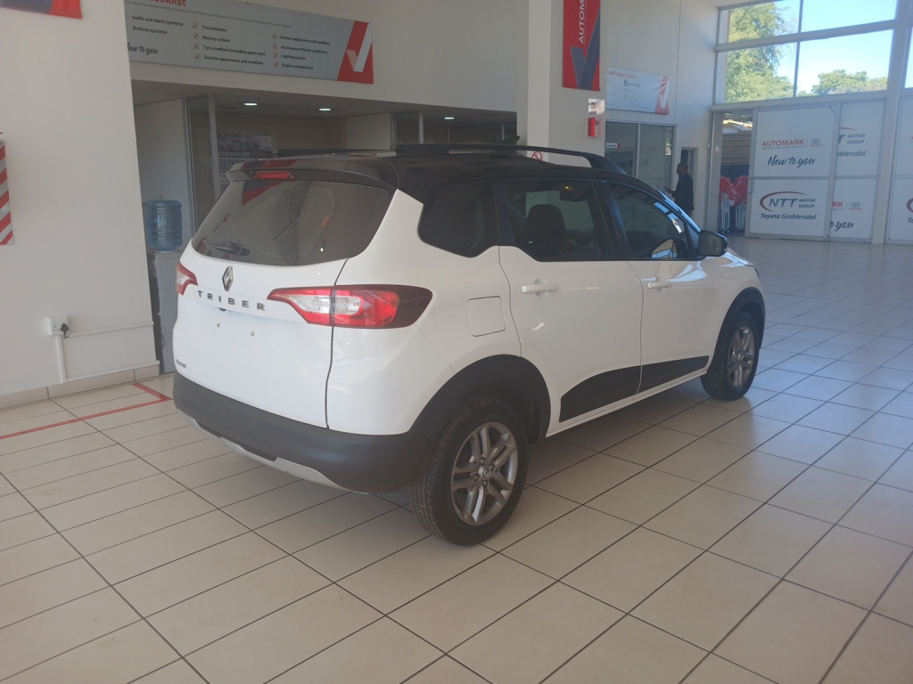 Used car gallery