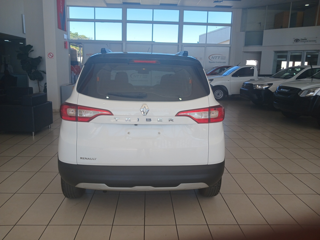 Used car gallery